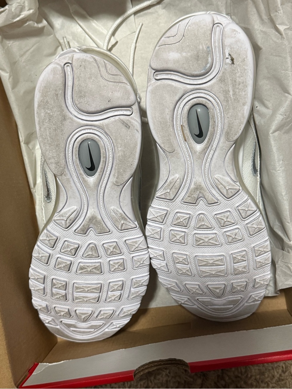 Nike Air Max 97 Triple White Wolf Grey Men’s 6.5 / Women’s 8 921826-101 Like New - Picture 14 of 16